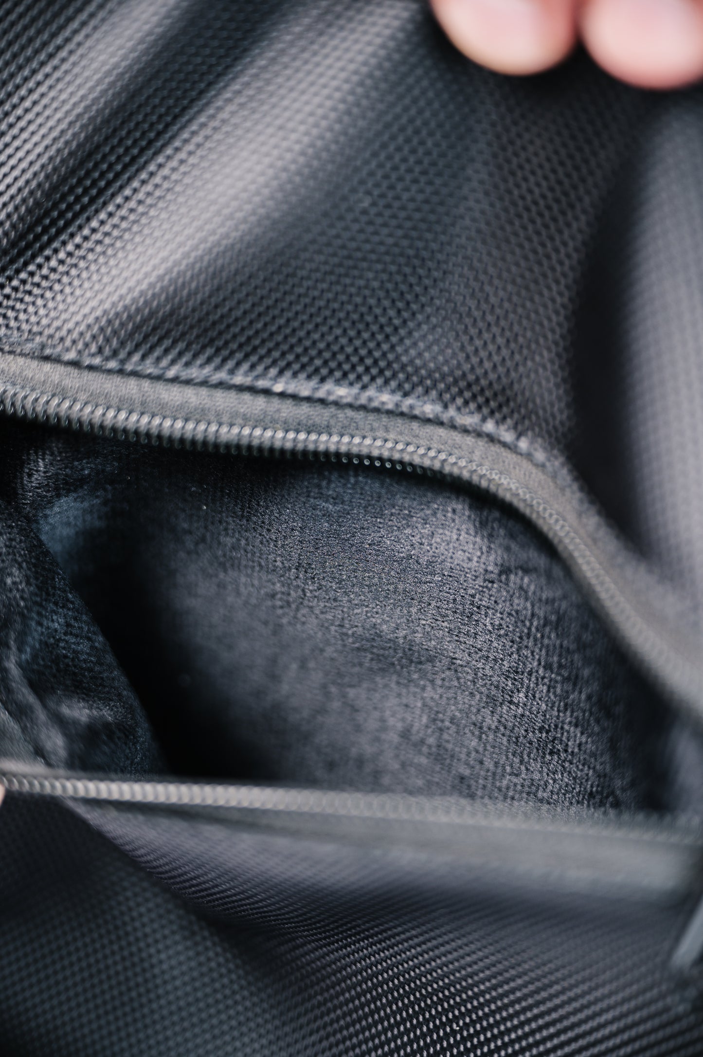 Stellar Grey / Cosmic Black JETPAKK Backpack Basic Kit
